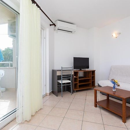 Apartments Crnekovic I Zarok Baška Εξωτερικό φωτογραφία