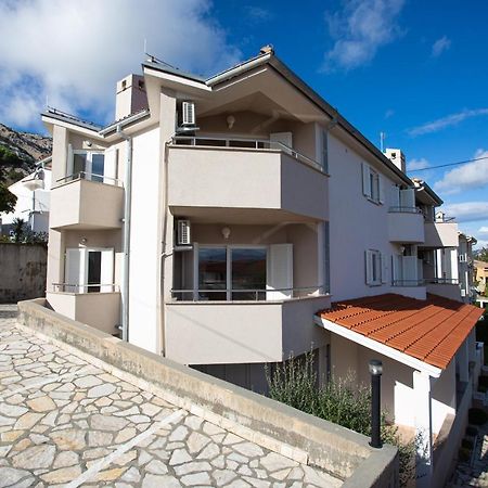 Apartments Crnekovic I Zarok Baška Εξωτερικό φωτογραφία