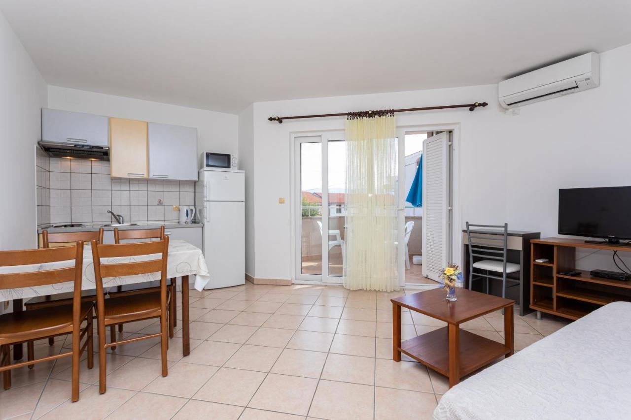 Apartments Crnekovic I Zarok Baška Εξωτερικό φωτογραφία