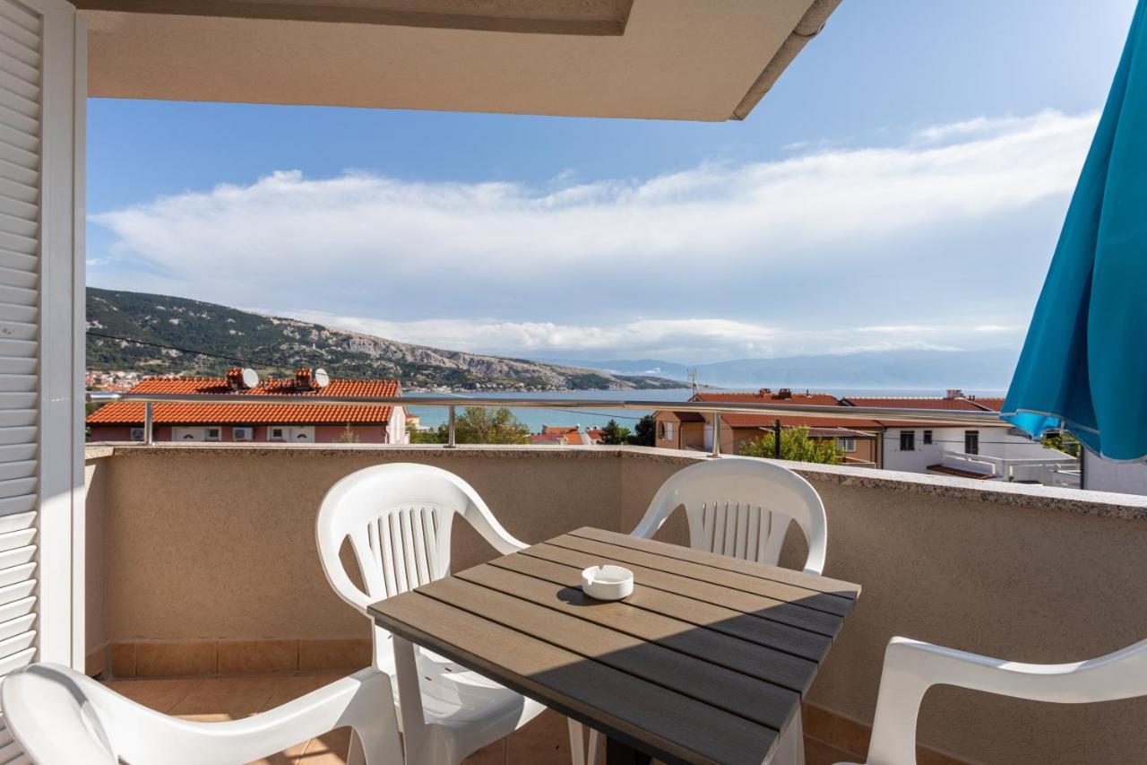 Apartments Crnekovic I Zarok Baška Εξωτερικό φωτογραφία
